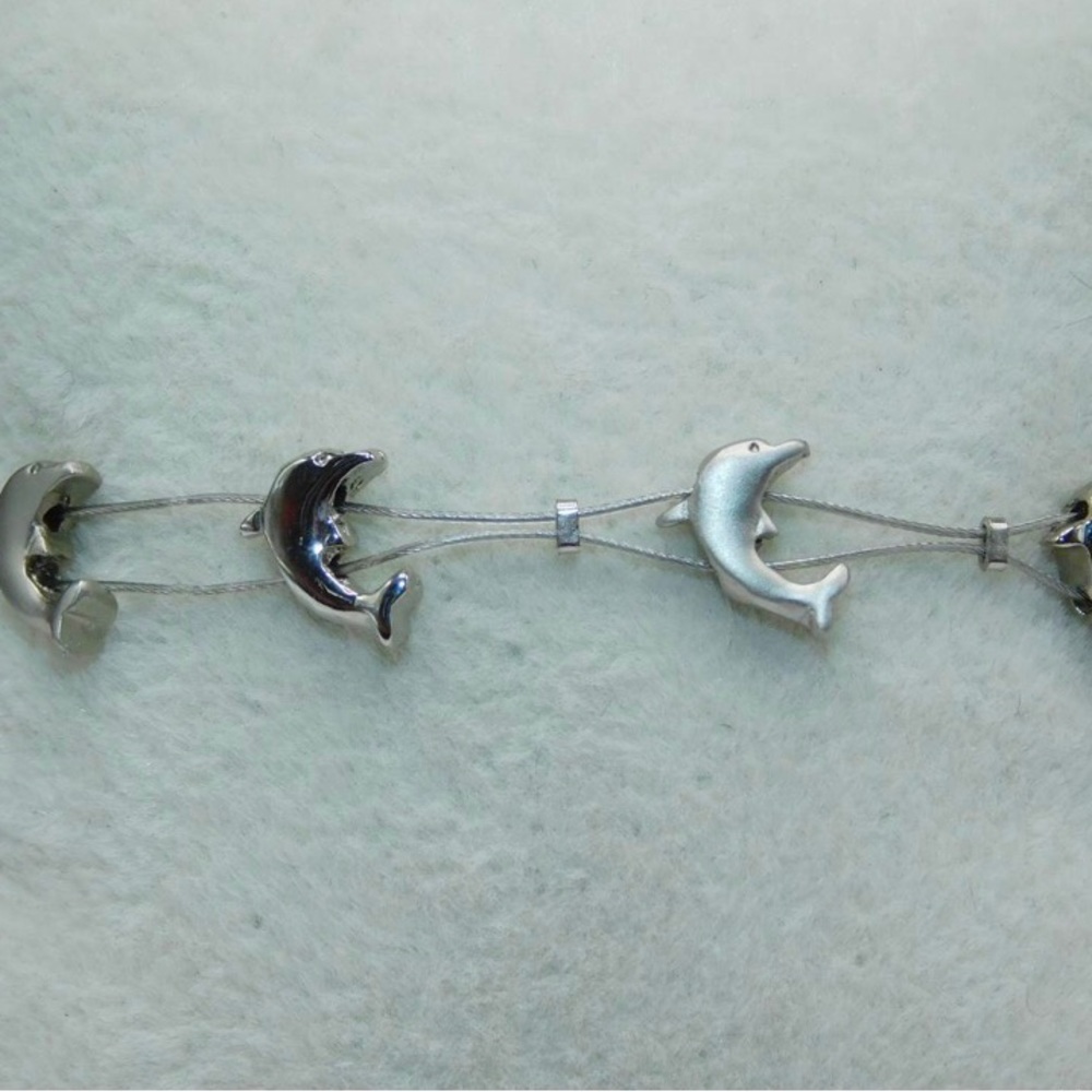 Double strand Dolphin Bracelet